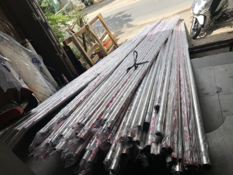 nox 304 Trang Trí – Bền Đẹp, Giá Tốt Ống Trang Trí Inox 304 – Lựa Chọn Hàng Đầu Cho Nội Thất Hiện Đại Ống Inox 304 Mạ Màu PVD – Sang Trọng, Đẳng Cấp Cho Mọi Công Trình Ống Inox 304 Xước Mờ / Bóng Gương – Giải Pháp Trang Trí Bền Vữn